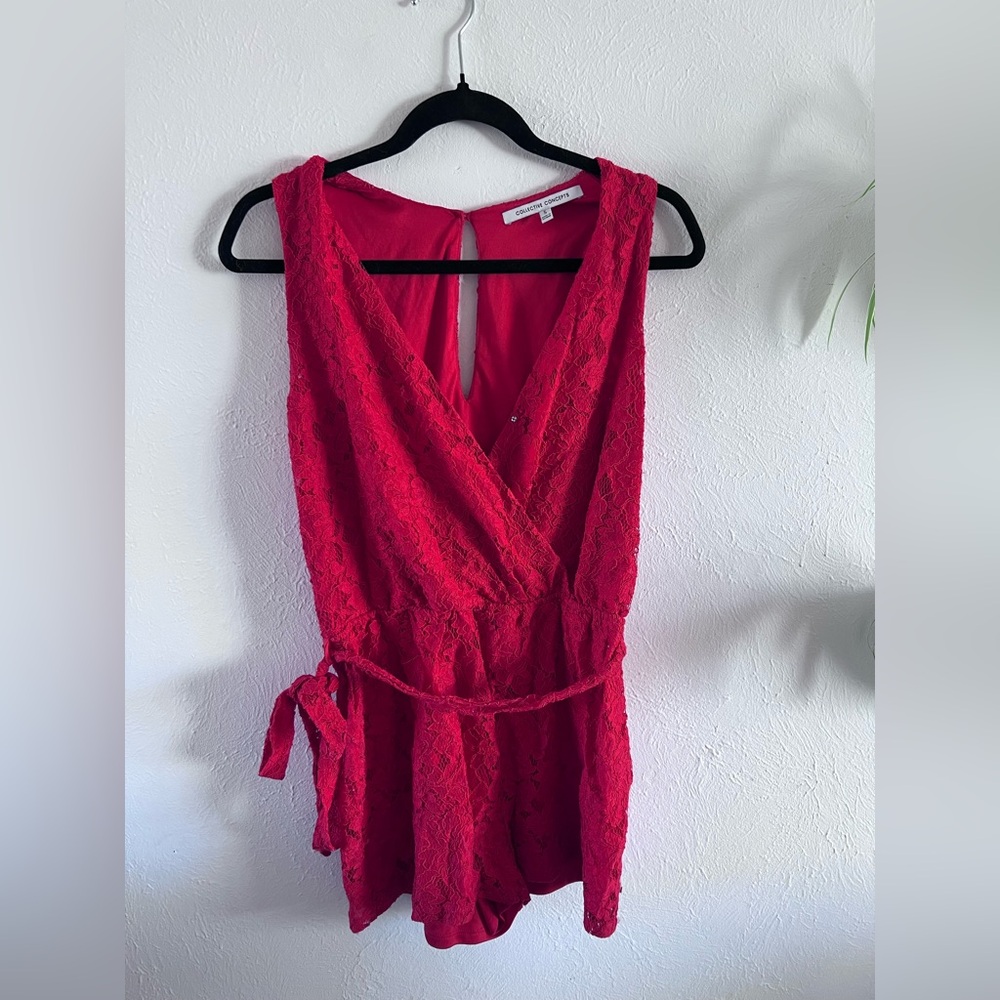 Collective Concepts Vibrant Red Lace Romper - Size Small